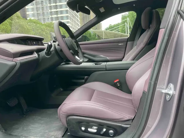 Xiaomi SU7 — Фото автомобиля 4