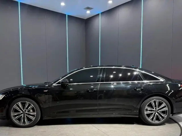 Audi A6L — Фото автомобиля 4