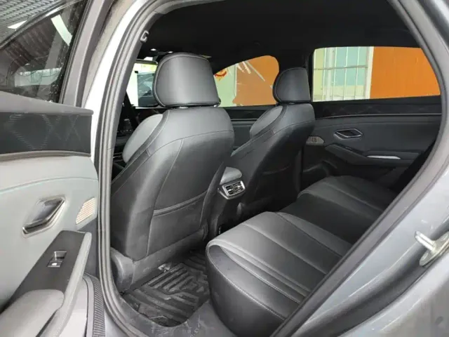 BYD Qin L — Фото автомобиля 16