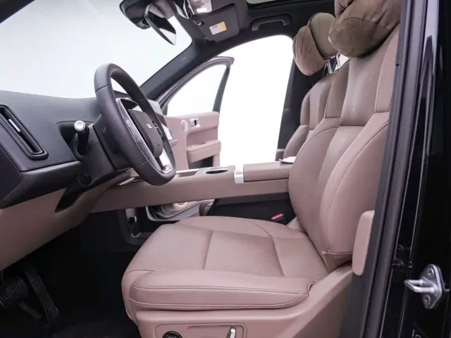 Li Auto Li Auto L6 2025 Pro Smart Renewal Edition — Фото автомобиля 20
