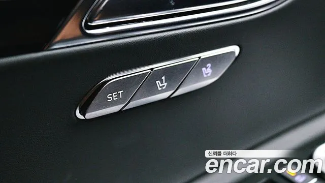 Genesis GV80 2.5T Бензин 2WD — Фото автомобиля 16