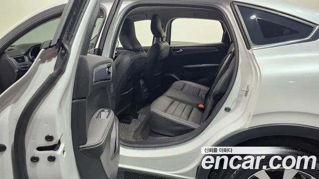 Renault Korea XM3 — Фото автомобиля 15