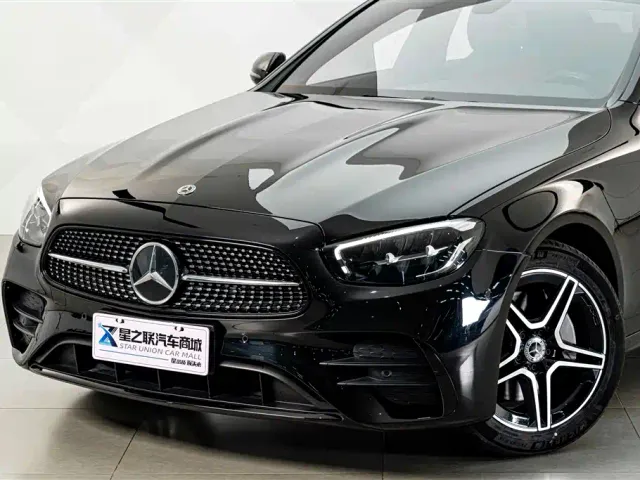 Mercedes-Benz E-Class — Фото автомобиля 2