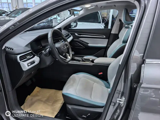 Geely Emgrand — Фото автомобиля 8