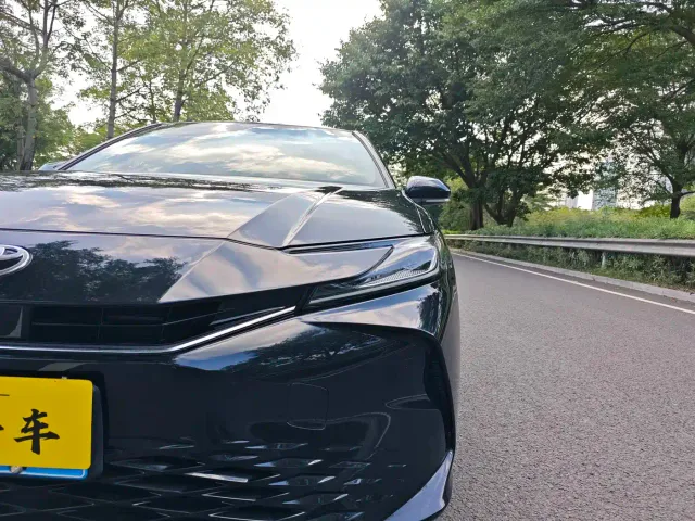 Toyota Camry — Фото автомобиля 28