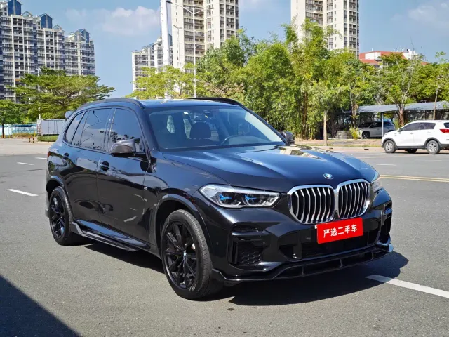 BMW BMW X5 2022 xDrive 30Li Premium M Sport Package — Фото автомобиля 2
