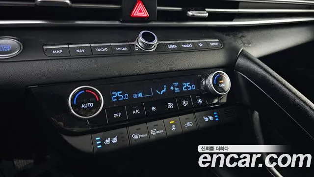 Hyundai Avante CN7 — Фото автомобиля 20