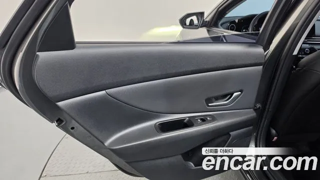 Hyundai Avante CN7 — Фото автомобиля 14
