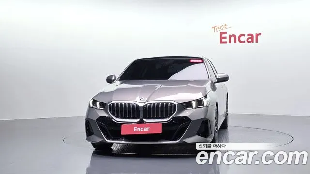 BMW 5 Series G60 — Фото автомобиля 2