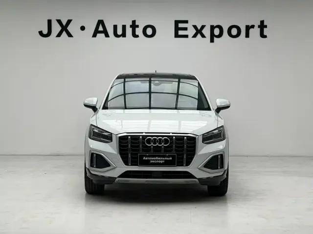 Audi Q2L — Фото автомобиля 2