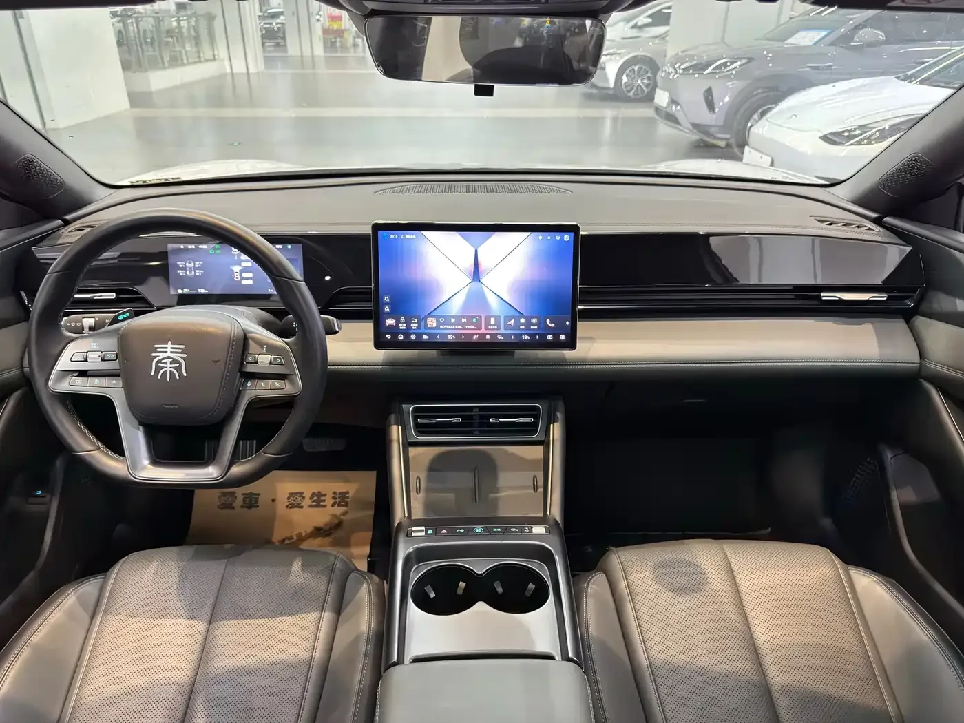 BYD Qin L 2025 EV 545KM Superior — Фото автомобиля 9