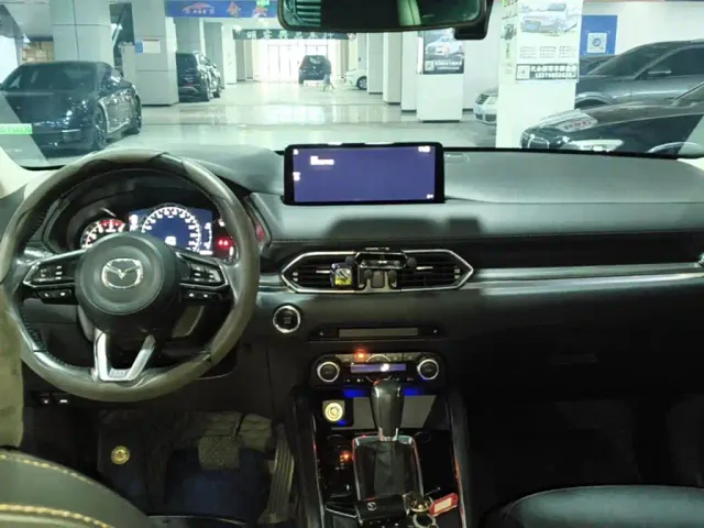 Mazda CX-5 — Фото автомобиля 9