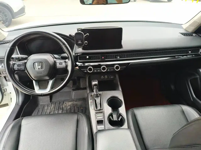 Honda Civic — Фото автомобиля 9
