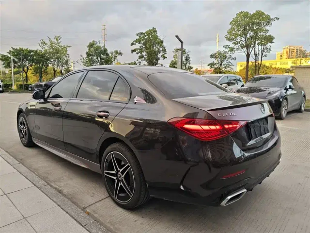 Mercedes-Benz C-Class — Фото автомобиля 3