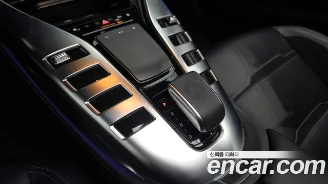 Mercedes-Benz AMG GT 4 двери 43 4MATIC+ — Фото автомобиля 9