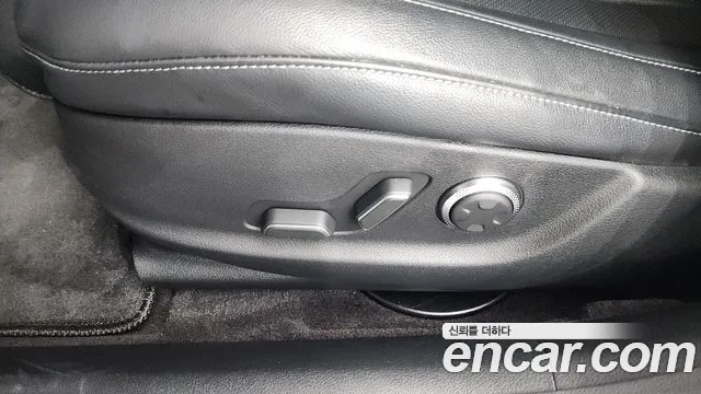 Genesis G80 Бензин 2.5 турбо AWD — Фото автомобиля 26