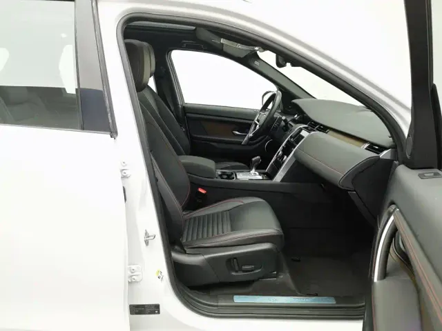 Land Rover Discovery Sport — Фото автомобиля 23