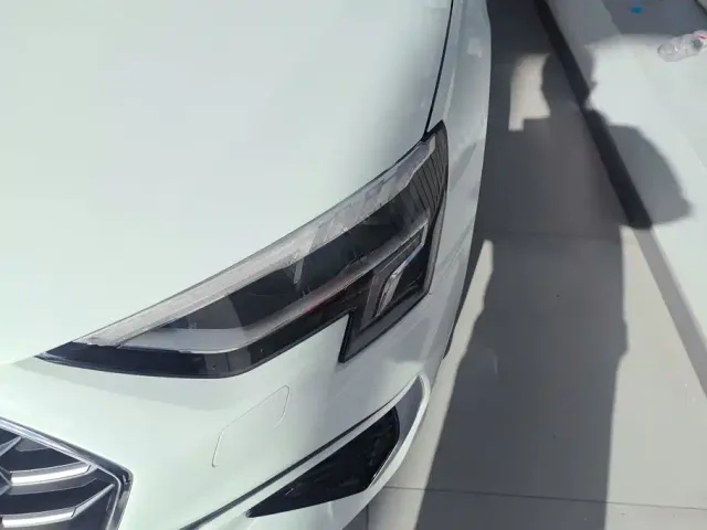 Audi Audi A3 2023 A3L Limousine 35 TFSI Luxury Sport — Фото автомобиля 5