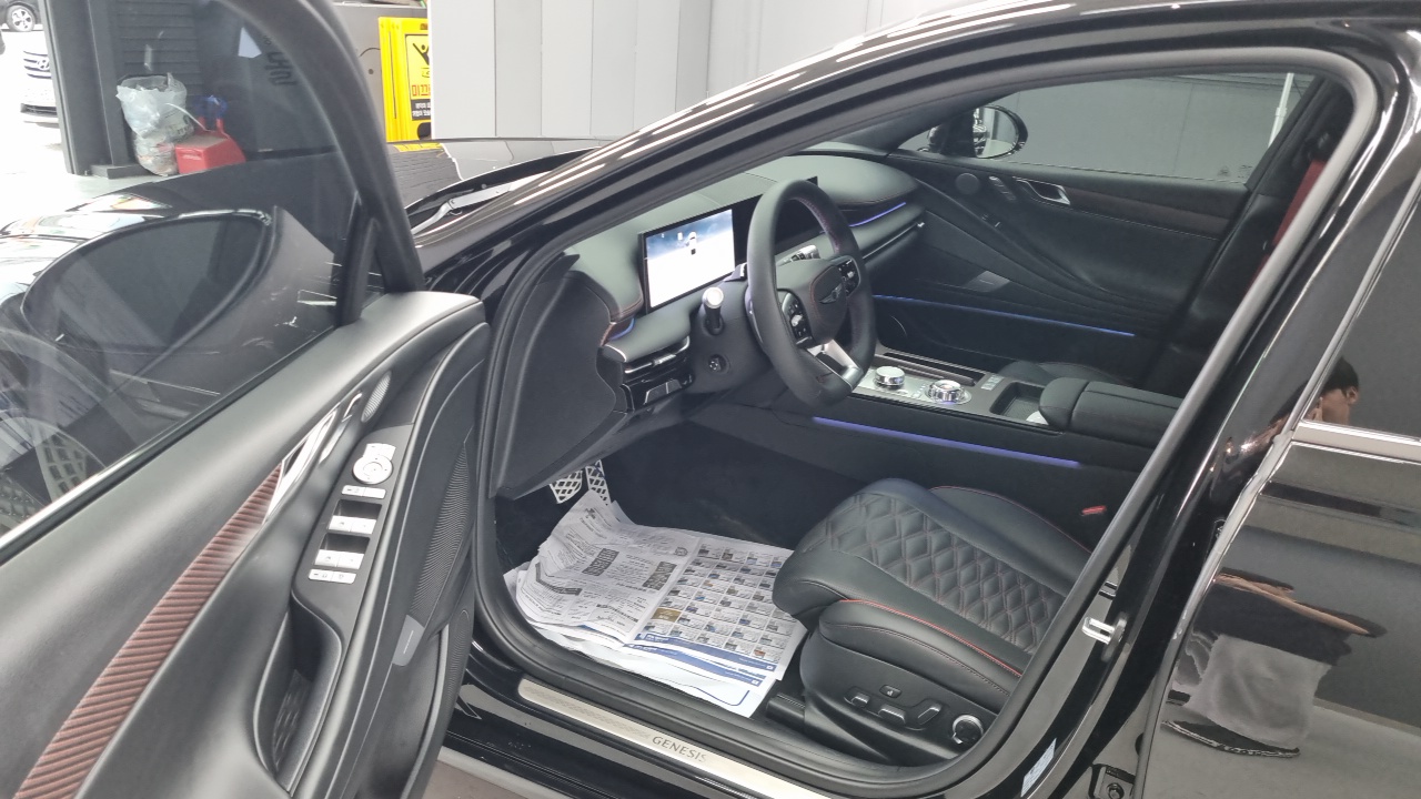 Genesis G80 Бензин 2.5 турбо AWD — Фото автомобиля 10