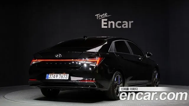 Hyundai AVANTE Inspiration — Фото автомобиля 2