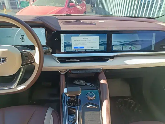 Geely Xingyue L — Фото автомобиля 12