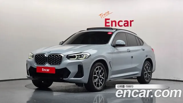 Фотография автомобиля — BMW X4 G02