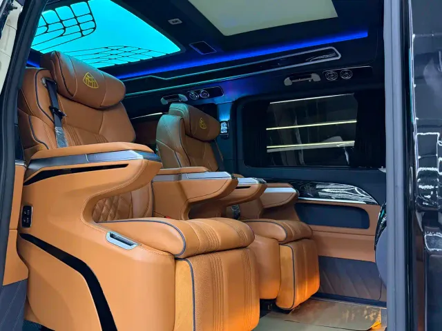 Mercedes-Benz V-Class — Фото автомобиля 8