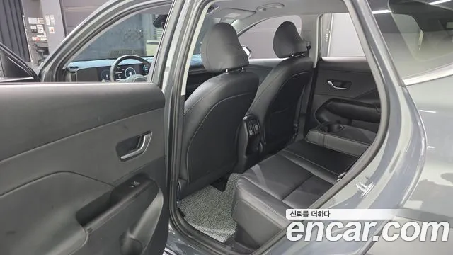 Hyundai Kona — Фото автомобиля 11