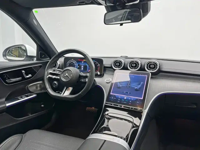 Mercedes-Benz C-Class — Фото автомобиля 22