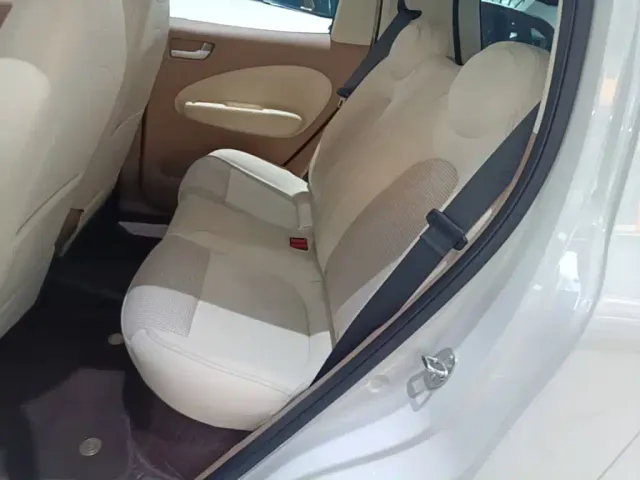 Wuling Hongguang Mini EV — Фото автомобиля 16