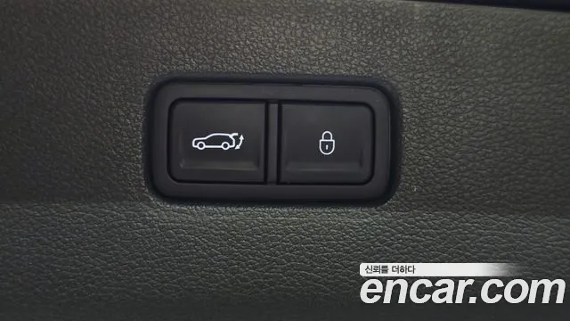 Genesis GV80 — Фото автомобиля 25