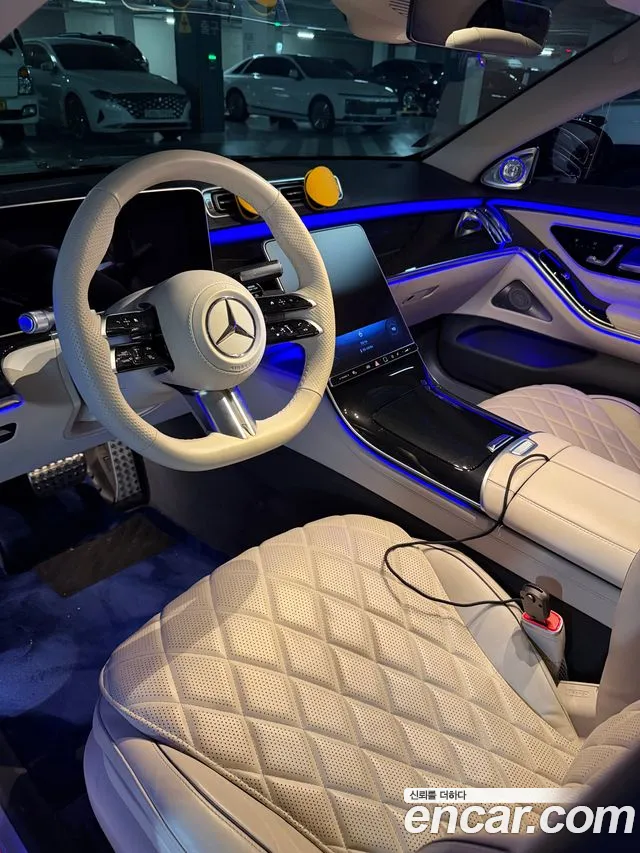 Mercedes-Benz S-Class — Фото автомобиля 10