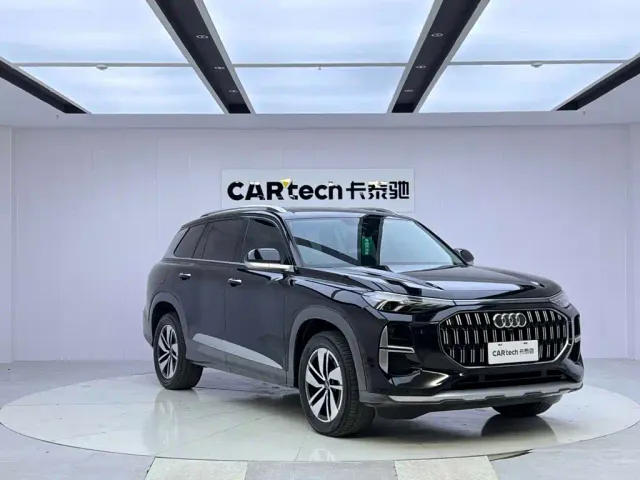 Audi Q6 — Фото автомобиля 7