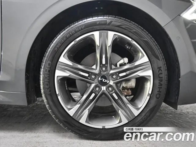 Kia K5 Signature — Фото автомобиля 5