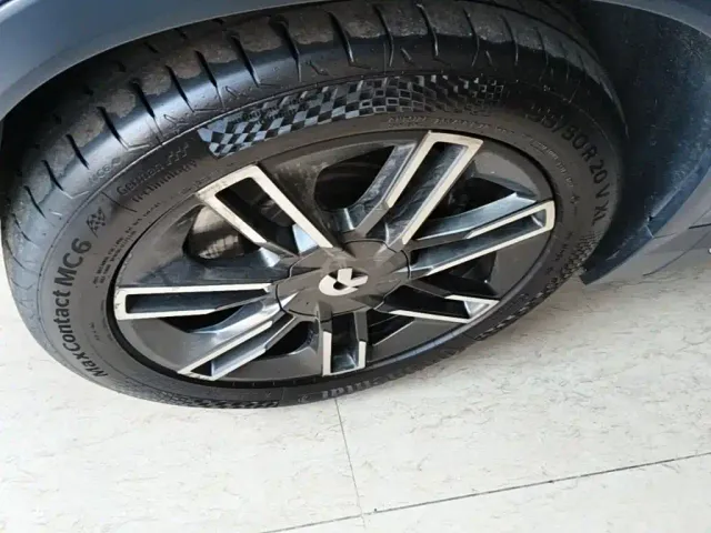 Nio EC6 — Фото автомобиля 22
