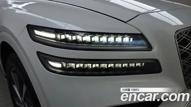 Genesis GV80 — Фото автомобиля 7