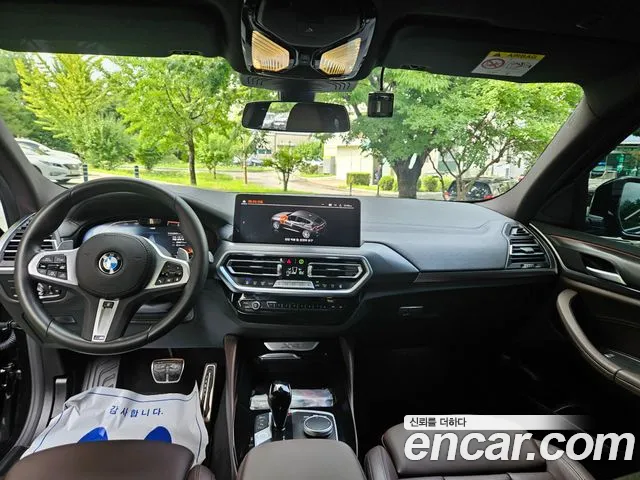 BMW X4 xDrive20i Individual — Фото автомобиля 10