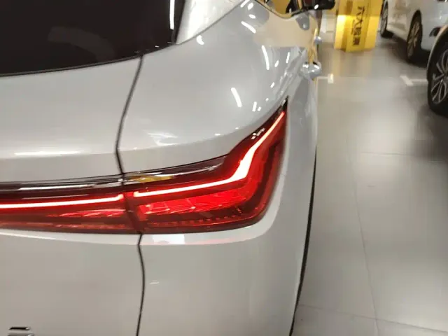 BYD Yuan PLUS — Фото автомобиля 7