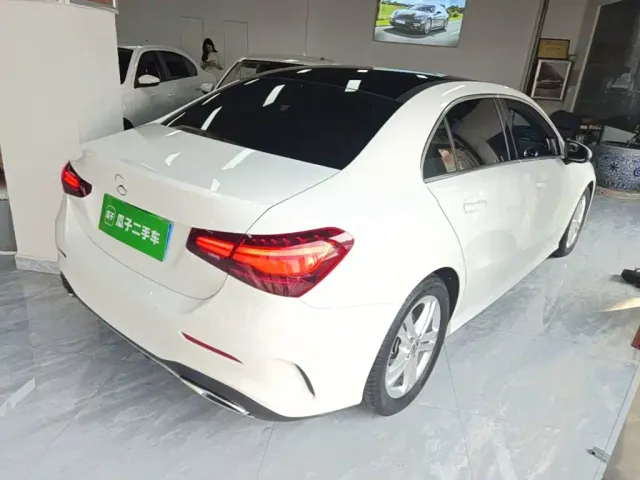 Mercedes-Benz A-Class — Фото автомобиля 6