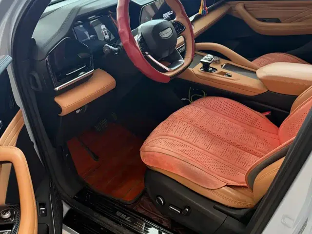 Geely Xingyue L — Фото автомобиля 4