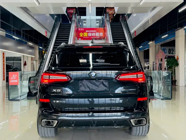 BMW X5 — Фото автомобиля 18