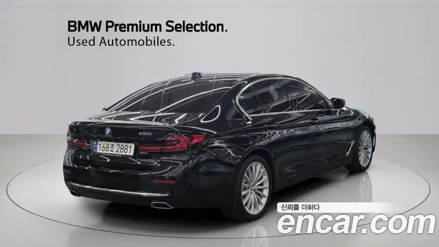 BMW 5 Series G30 — Фото автомобиля 2