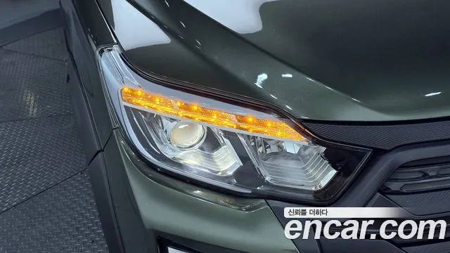 KG_Mobility_Ssangyong Rexton Новый Rexton Sport Khan Дизель 2.2 4WD — Фото автомобиля 22