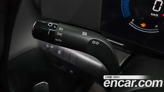 Hyundai Kona SX2 — Фото автомобиля 28