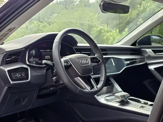 Audi A6 — Фото автомобиля 7