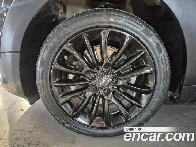 Mini Clubman — Фото автомобиля 5