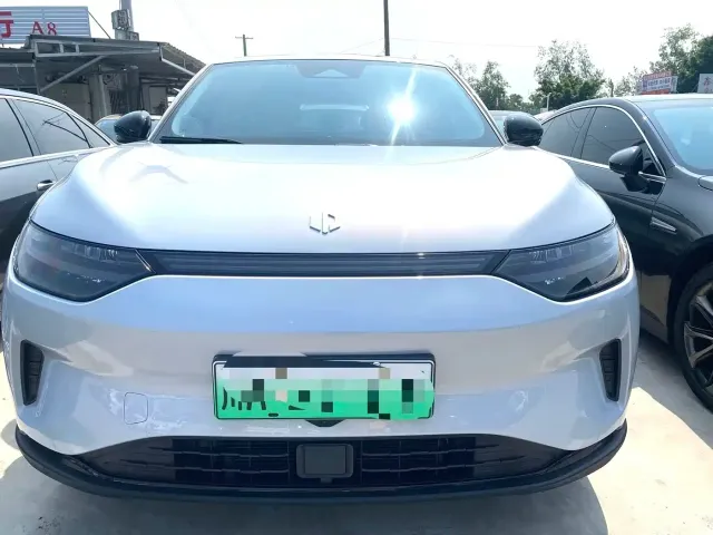 Leapmotor Leapmotor C11 2023 Pure Electric 500 Comfort Edition — Фото автомобиля 3