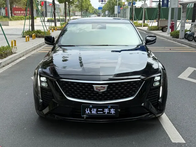 Cadillac CT5 — Фото автомобиля 2