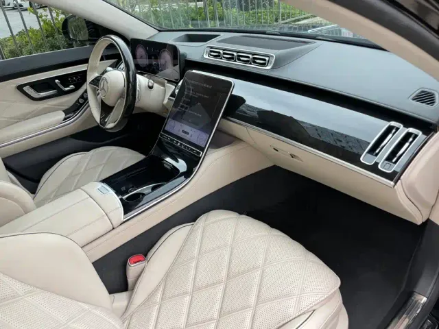 Mercedes-Benz Maybach S-Class — Фото автомобиля 21