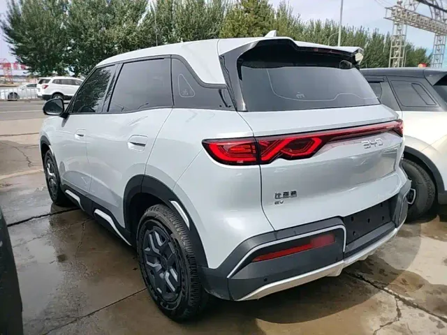 BYD Yuan UP — Фото автомобиля 4